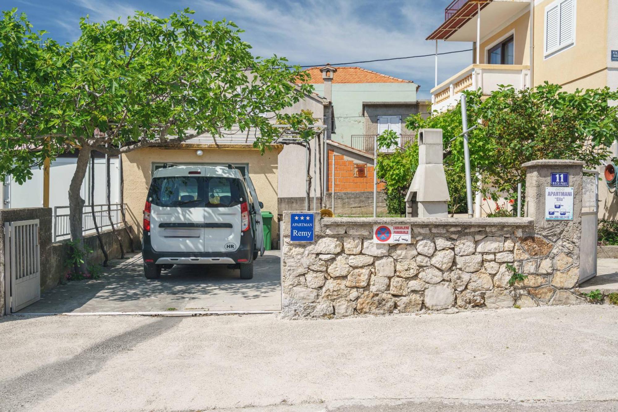 Apartment Remy Vodice Esterno foto