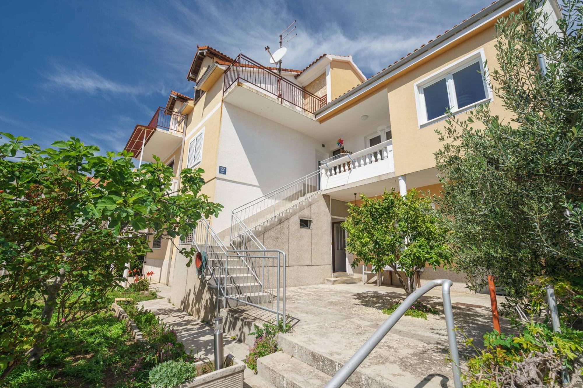 Apartment Remy Vodice Esterno foto